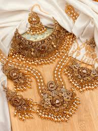Luxury Fashion Jewelry Set for Women – Elegant Necklace, Earrings & Bracelet – Gold Plated Designer Collection